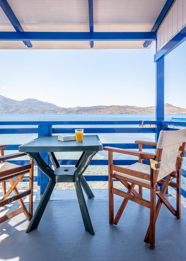 Blue Traditional Boathouse In Klima Klima  Εξωτερικό φωτογραφία